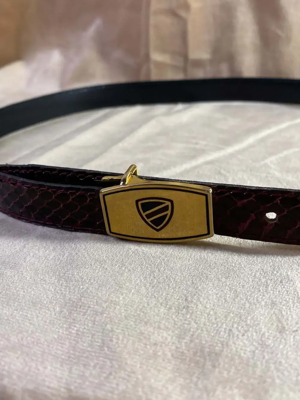 Picone maroon leather
